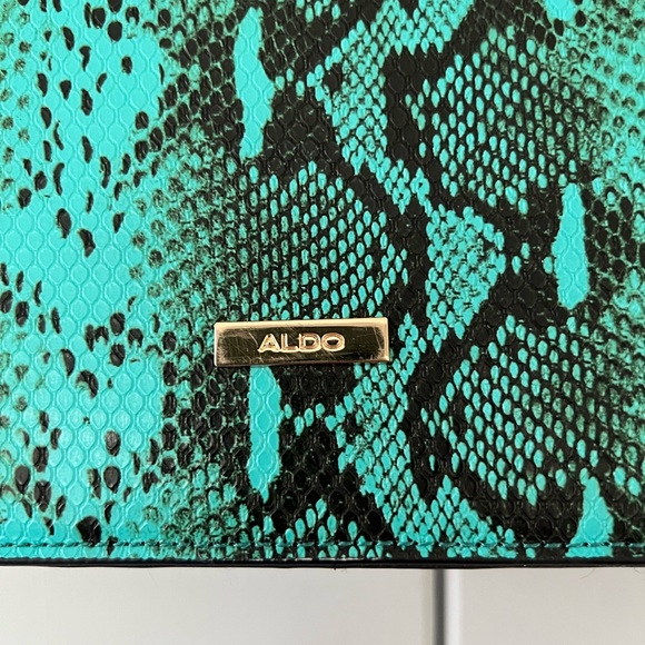 Aldo Hand Bag Purse Embroidery Snakeskin Chain Colourful *READ* - Picture 3 of 10